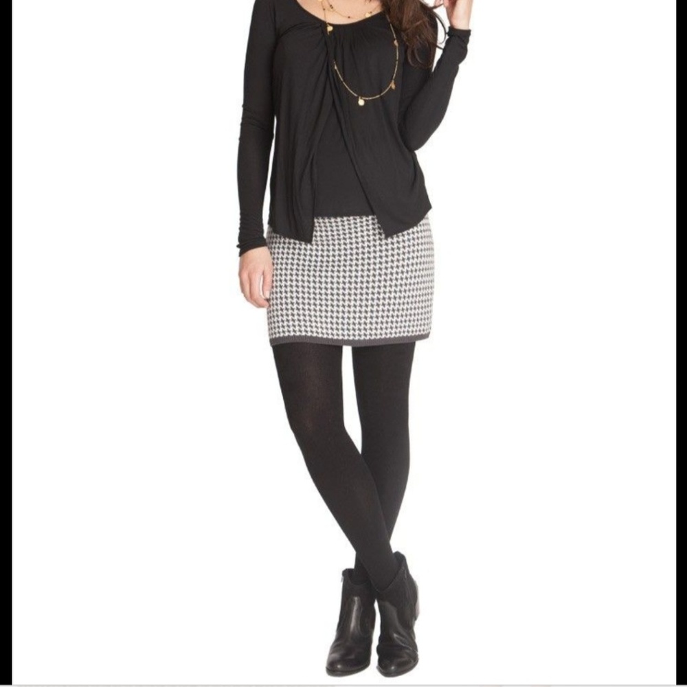 Seraphine maternity knit houndstooth skirt